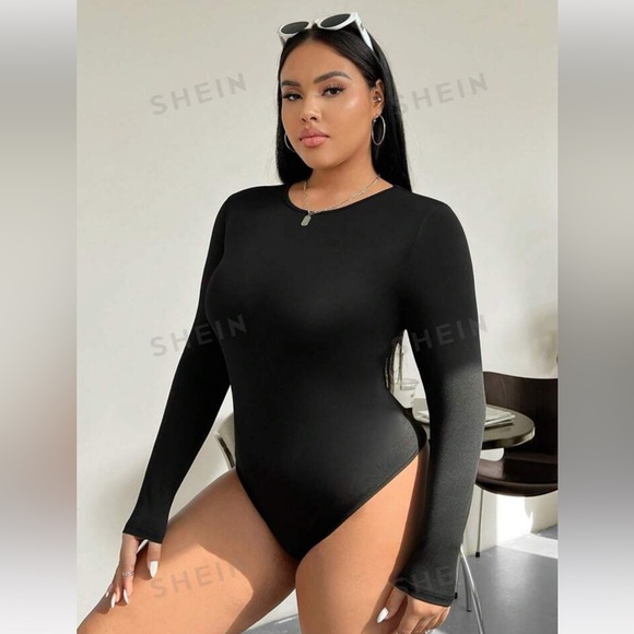 3/30$🤍 SHEIN | Black long sleeve bodysuit - Picture 3 of 7